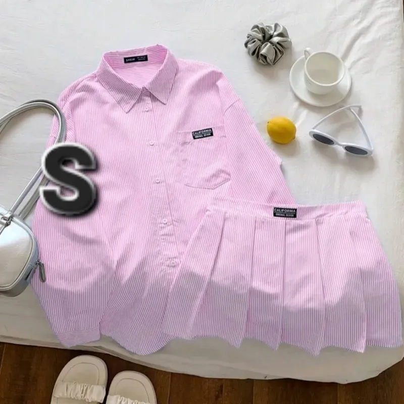 Conjunto de Camisa de Hombros Caidos