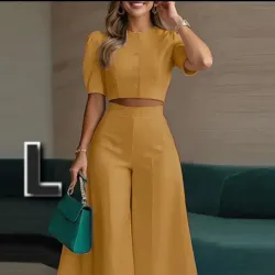 Conjunto Elegante de Pantalon y Blusa 💛