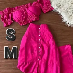 Conjunto de Saya y Top Sexy
