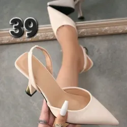 Tacones Alto de Punta Fina