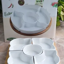 Juego de 4 fuentes de porcelana con base