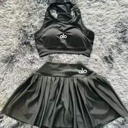 Disponible Conjunto Marca Alo