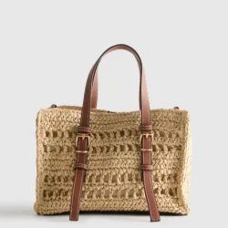 Linda Cartera para playa marca Primark