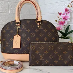 Precioso bolso de diseñador marca LOUIS VUITTON
