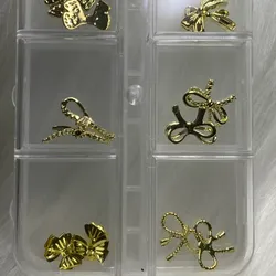 Caja de Joyería Dorada 🎀