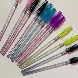 Cepillo Desechable Para Cejas y Pestañas 