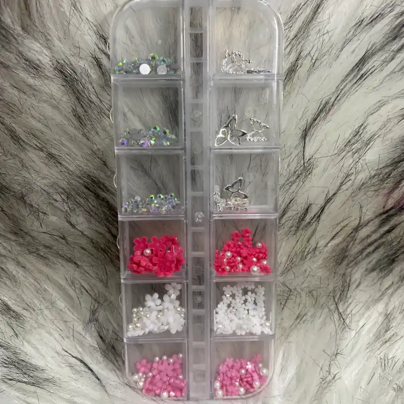 Decoración Flores-Piedras-Mariposas