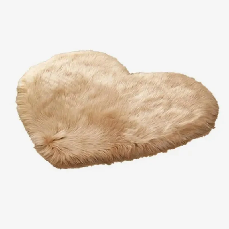 Mantel Peluche de Corazón Dorado 