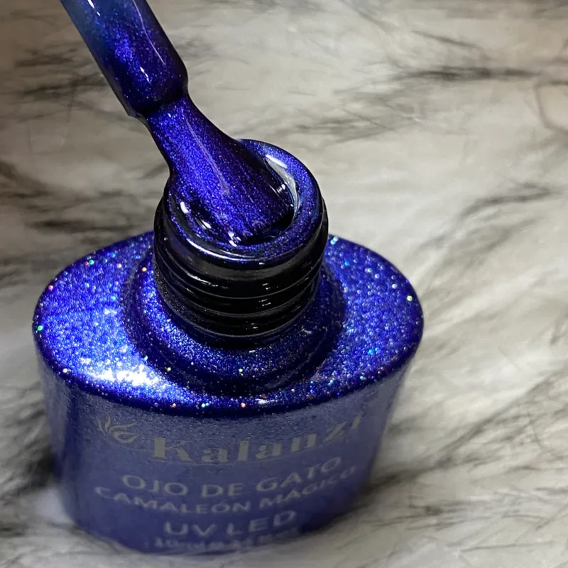 Ojo de Gato Camaleón Mágico 03