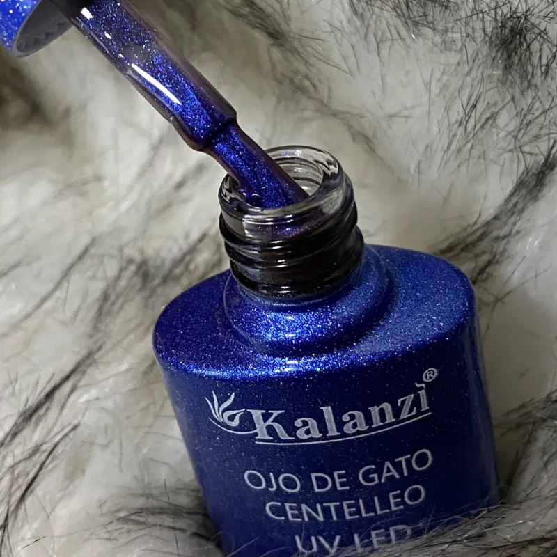 Ojo de Gato Centelleo 06