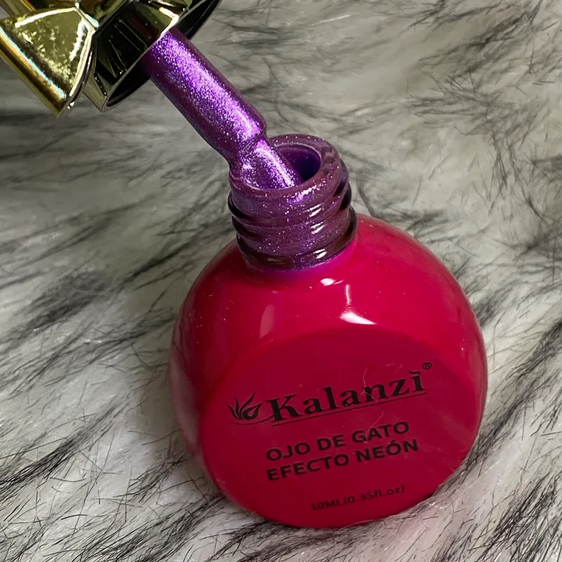 Ojo de Gato Efecto Neón 