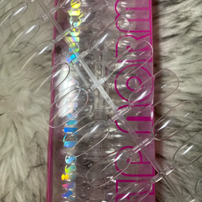 Tips Soft Gel Almendra Cristal 