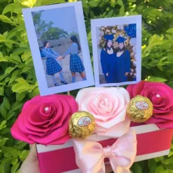 Caja con fotos y bombones