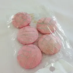 Chapas acrílica,  color rosado, paquetes de 5 piezas