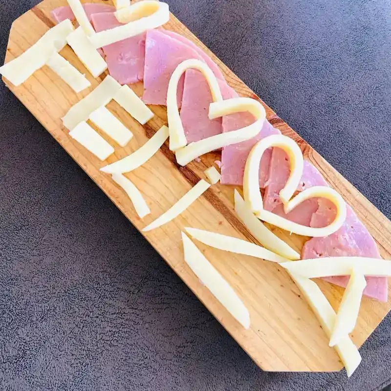 Entremés de Jamón y Queso  