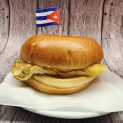 Pan con tortilla 