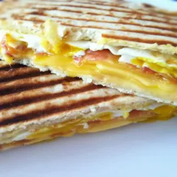 Sándwich de jamón y queso 