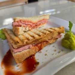 Sandwich Simple de Jamón