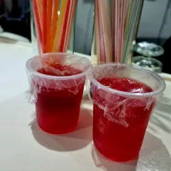 Vasitos de gelatina