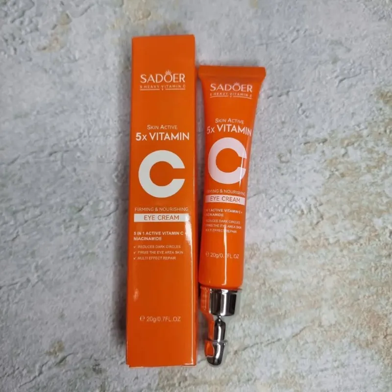 Contorno de ojos con Vitamina C