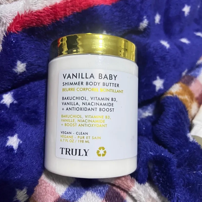 🧖♀️Mantequilla corporal con brillo de Truly Beauty🧖♀️