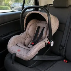 Asiento de bebé para carro