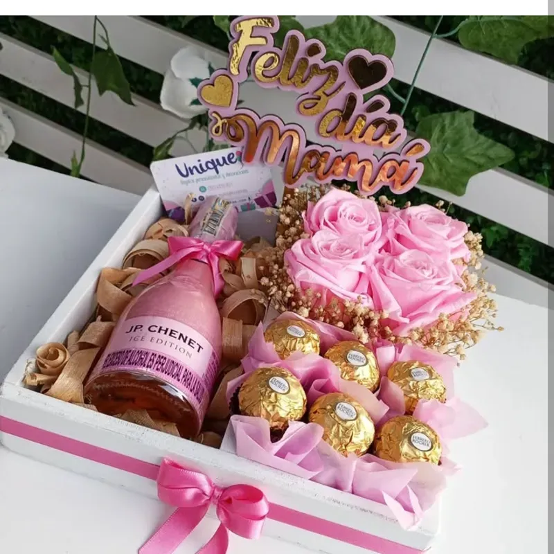 Cesta de bombones y champagne 