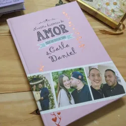 Agenda con collage de fotos