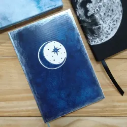 Agenda de luna con efectos plateados