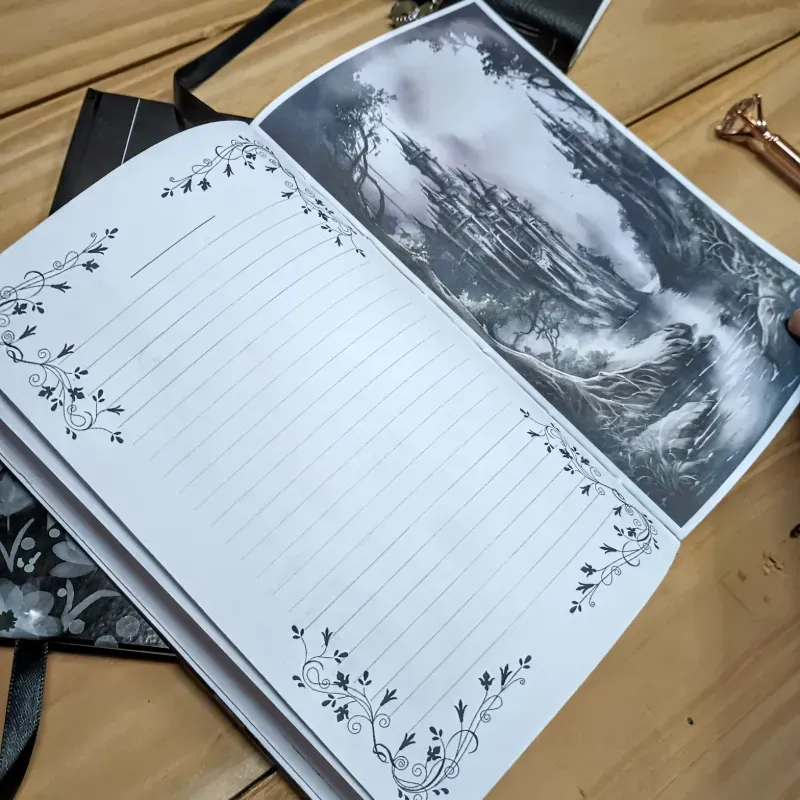 Diario de temática blanco y negro 