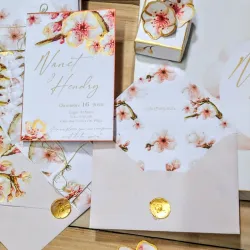 Invitación color crema de Ceresos 