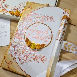 Libro de firmas vintage pintado a mano de rosas doradas