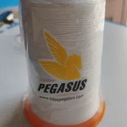 Cono súper grande de hilo 