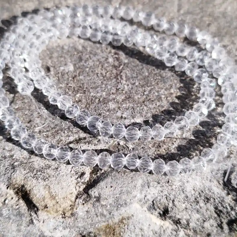 Swarosvki 4 mm agua 