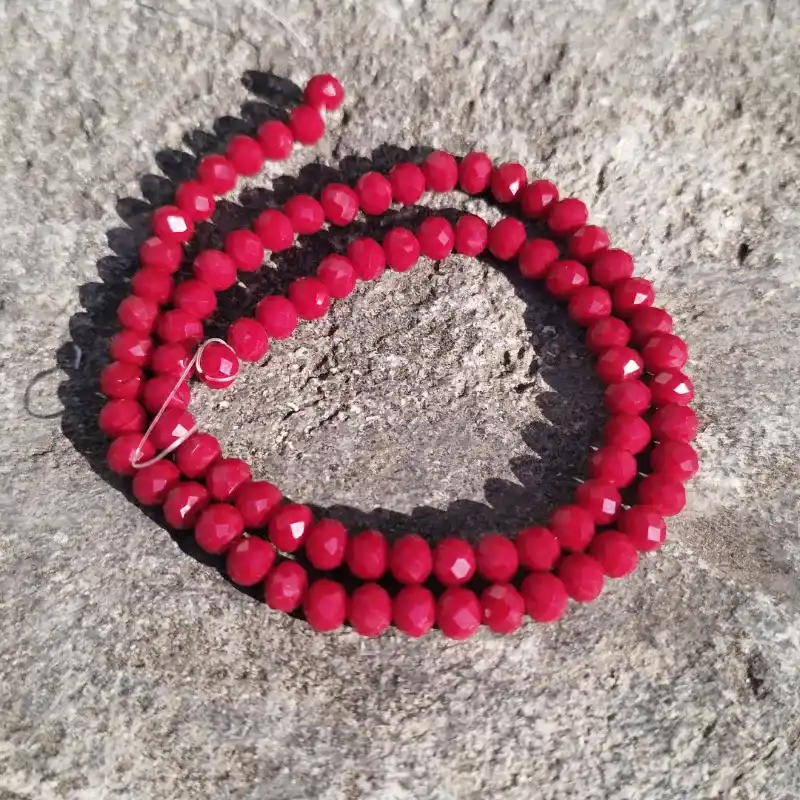 Swarosvki 6 mm rojo