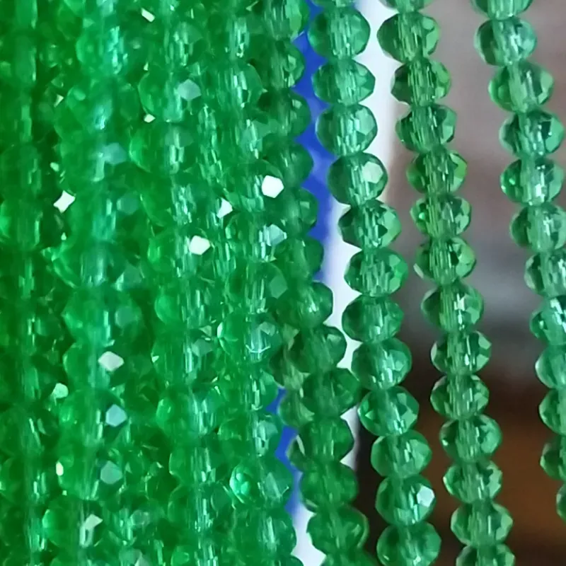 Swarosvki 6 mm verde cristal 