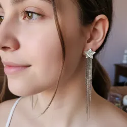 Aretes de estrella largos