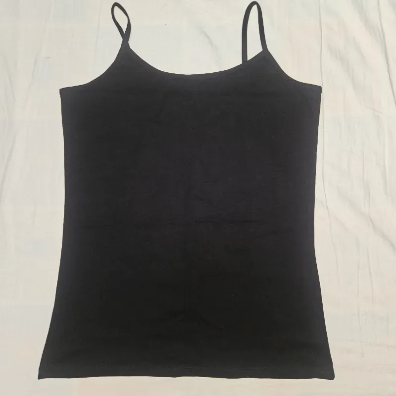 Blusa de tirantes negra