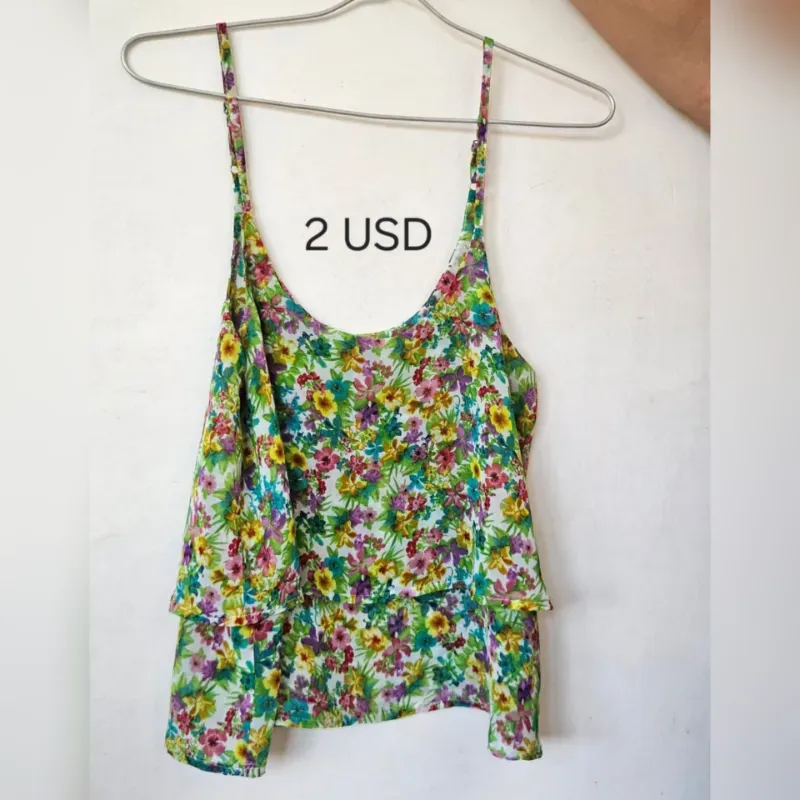 Blusa verde estampada