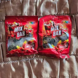 Caramelos. Gomitas de cola