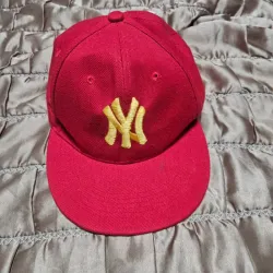 Gorra roja de NY