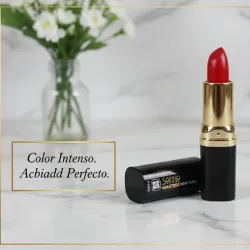 Labial en barra rojo