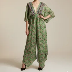 Mono pantalon verde estamoado