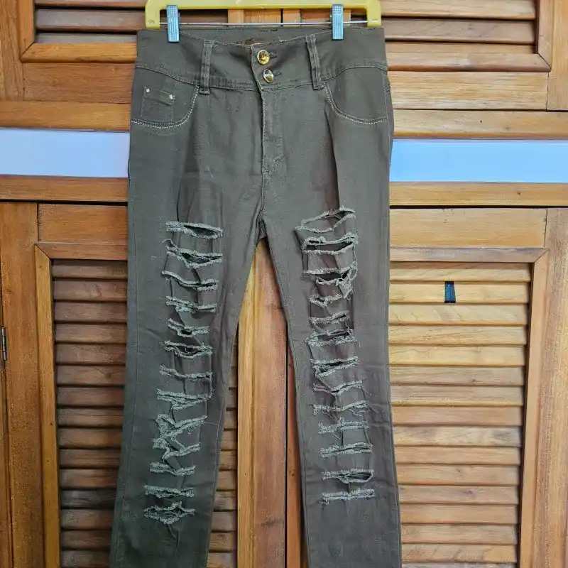 Pantalon verde olivo