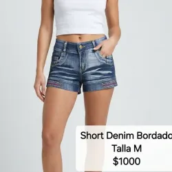 Short de mezclilla bordado
