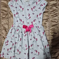 Vestido gris unicornios