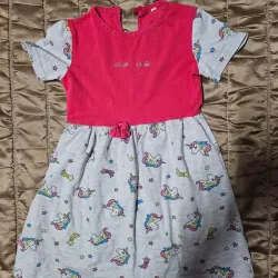 Vestido gris y rosado unicornios