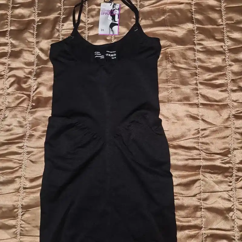 Vestido negro con  faja