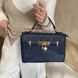 Cartera azul marino