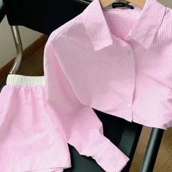 Conjunto rosado de camisa